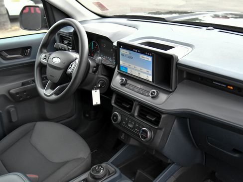 Used 2022 Ford Maverick XL FWD image 47