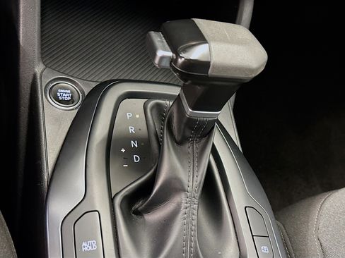 Used 2025 Kia K4 LXS image 25