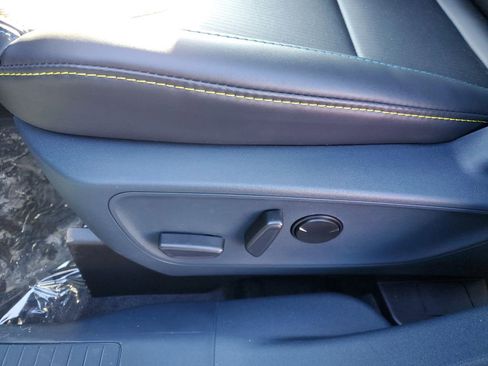 New 2026 Ford Maverick Lobo image 11