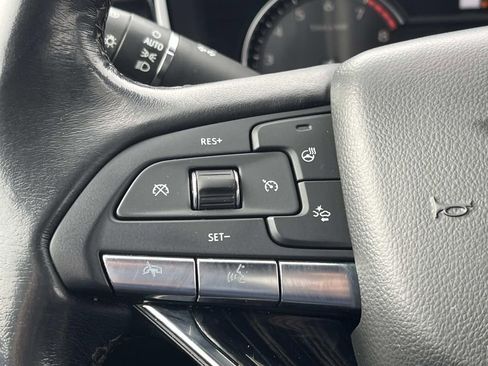 Certified 2023 Cadillac XT6 Premium Luxury image 31