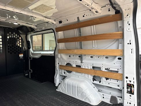 Used 2025 Ford Transit 250 Low Roof w/ Exterior Upgrade Package RWD image 17