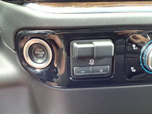 Used 2024 GMC Sierra 1500 Elevation AWD/4WD image 22