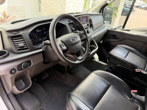 Used 2020 Ford Transit 150 Medium Roof RWD image 23