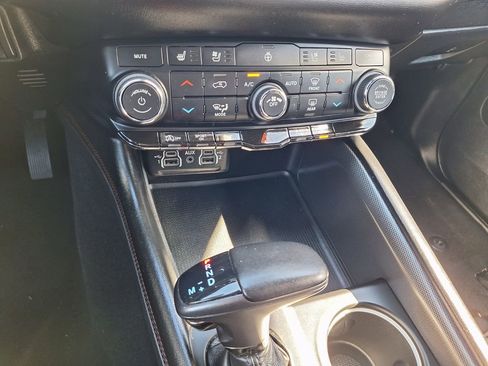 Used 2023 Dodge Durango GT image 16