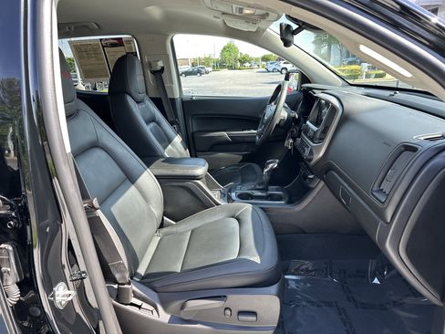 Used 2022 GMC Canyon AT4 w/ Driver Alert Package image 33