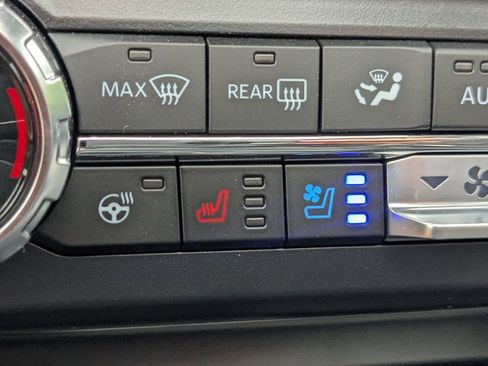 New 2026 Ford F250 Lariat w/ Black Appearance Package AWD/4WD image 23