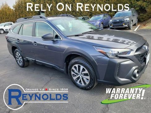 Used 2025 Subaru Outback image 1