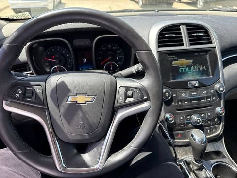 Used 2014 Chevrolet Malibu LT FWD image 18