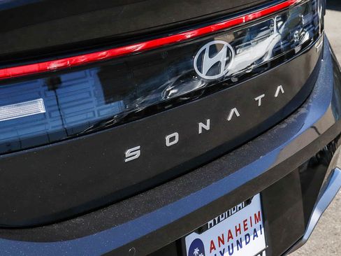 New 2026 Hyundai Sonata Limited FWD image 12