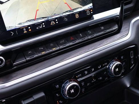 New 2026 GMC Sierra 1500 SLT w/ SLT Premium Plus Package image 31