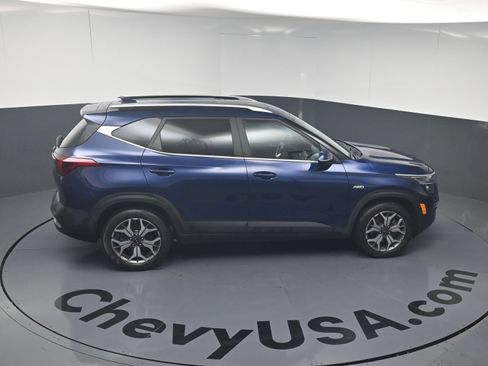 Used 2023 Kia Seltos EX AWD/4WD image 24