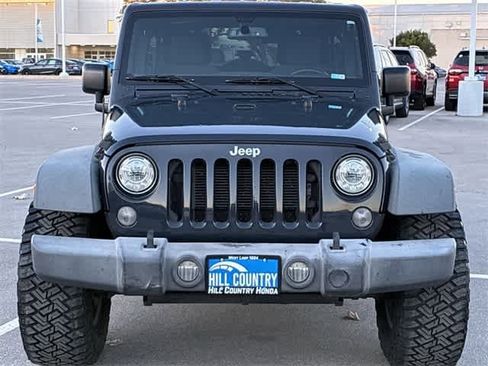 Used 2018 Jeep Wrangler Unlimited Sport S image 9
