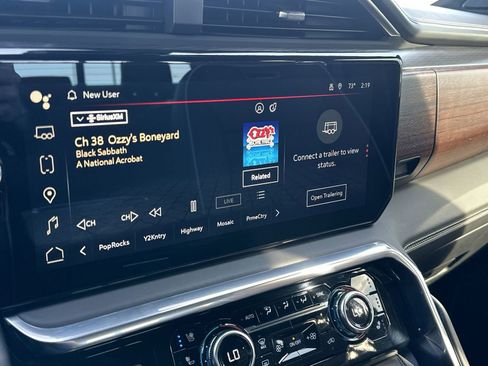 Used 2023 GMC Sierra 1500 Denali Ultimate image 13