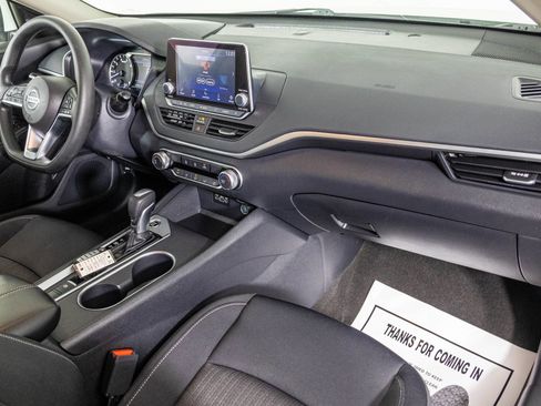 Used 2022 Nissan Altima 2.5 SV AWD/4WD image 44