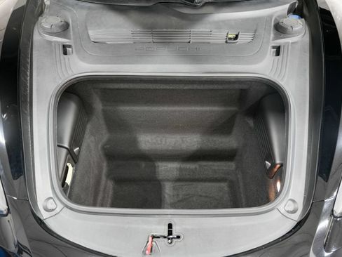 Used 2017 Porsche 718 Boxster RWD image 32