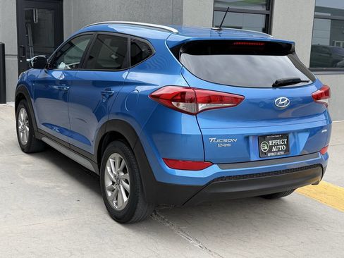 Used 2017 Hyundai Tucson SE AWD/4WD image 8