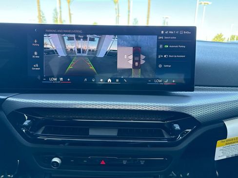 New 2026 BMW 330i Sedan w/ M Sport Package RWD image 17