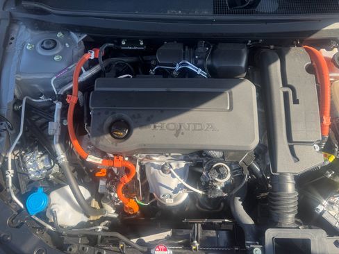 Used 2025 Honda Accord Sport image 28