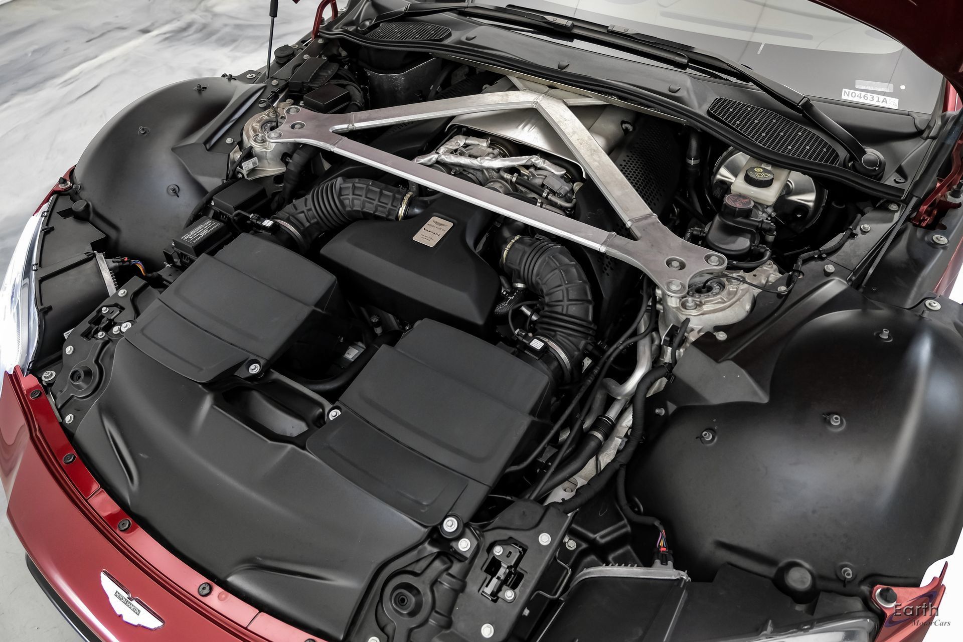 Used 2020 Aston Martin V8 Vantage Coupe RWD image 96