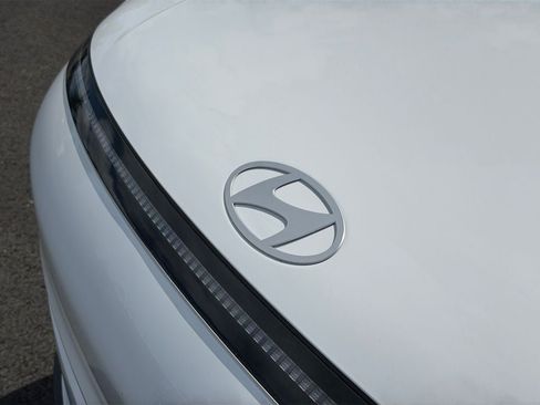 Used 2024 Hyundai Kona SEL FWD image 35