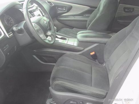 Used 2016 Nissan Murano SV AWD/4WD image 7