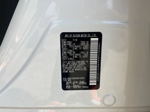 Certified 2024 Nissan Armada SL w/ Captain's Chairs Package RWD image 25