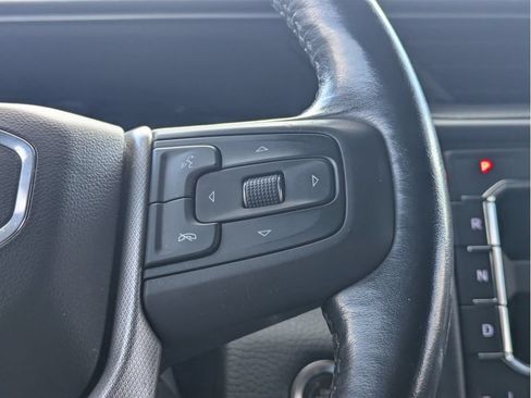 Used 2022 GMC Yukon XL Denali AWD/4WD image 22