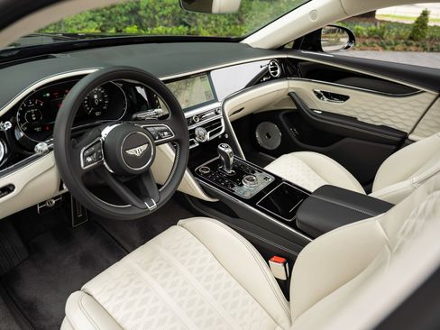Certified 2025 Bentley Flying Spur Speed image 27