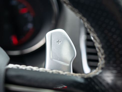 Used 2018 Dodge Durango SRT AWD/4WD image 28