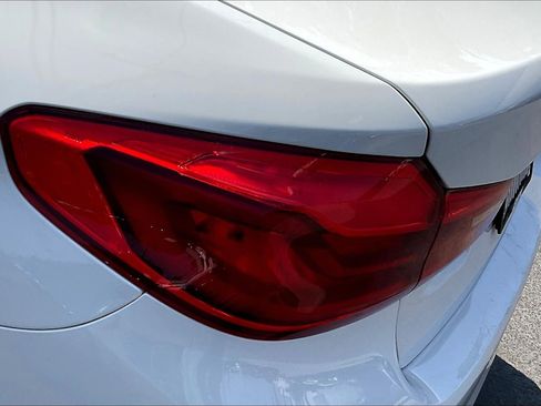 Used 2020 BMW 530i w/ Convenience Package image 30