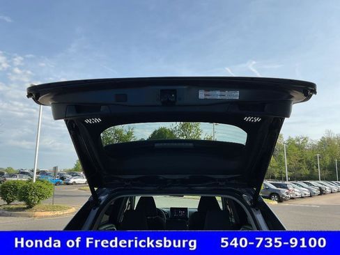 Used 2024 Toyota RAV4 XLE w/ Convenience Package image 9