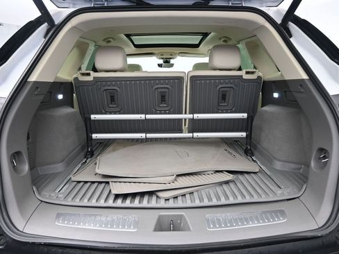 Used 2022 Cadillac XT5 Premium Luxury w/ Technology Package image 31