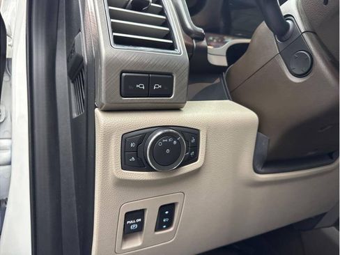 Used 2020 Ford F150 Limited w/ Trailer Tow Package AWD/4WD image 16