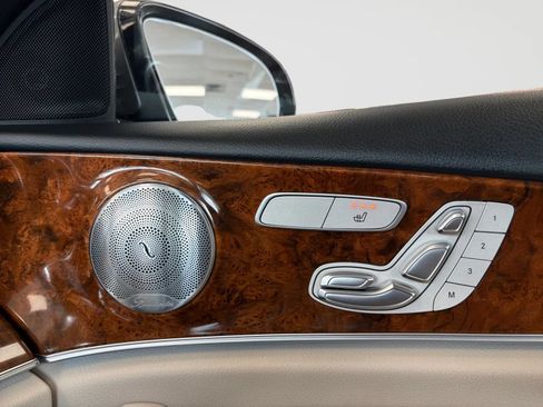 Used 2019 Mercedes-Benz E 450 4MATIC Sedan image 26