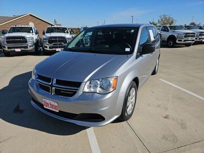 Used 2018 Dodge Grand Caravan SE