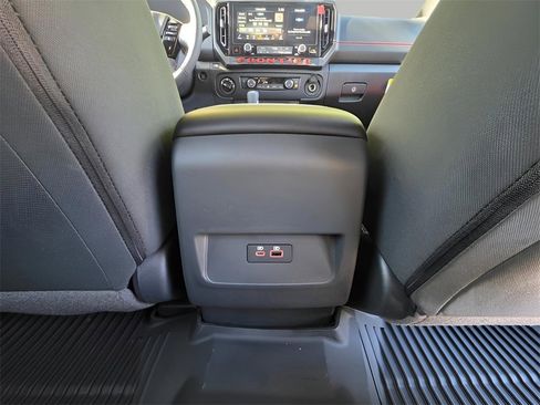 New 2026 Nissan Frontier PRO-4X image 9