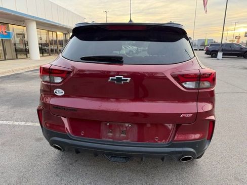 Used 2022 Chevrolet TrailBlazer RS w/ Technology Package image 5