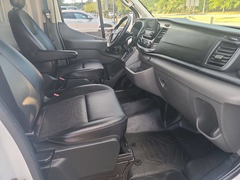 Used 2022 Ford Transit 250 148 High Roof AWD image 23