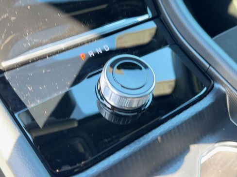 New 2025 Jeep Grand Cherokee Laredo image 18