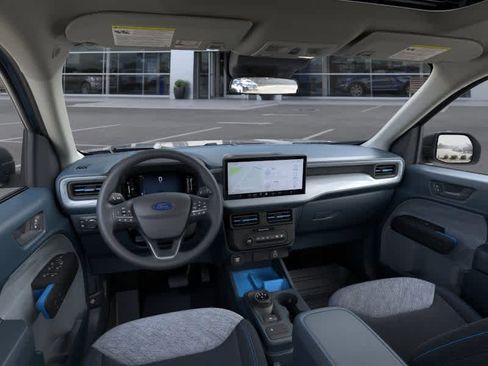 New 2026 Ford Maverick XLT image 9