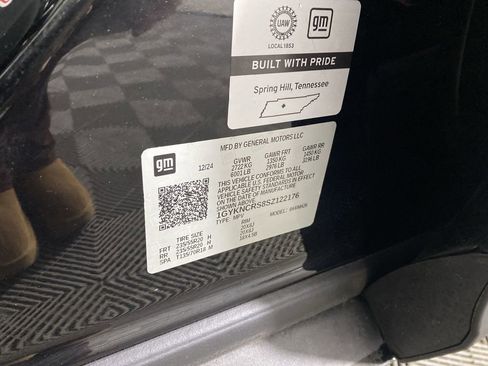 Used 2025 Cadillac XT5 Premium Luxury image 36