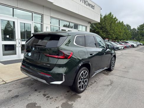 Used 2025 BMW X1 xDrive28i w/ Technology Package AWD/4WD image 3