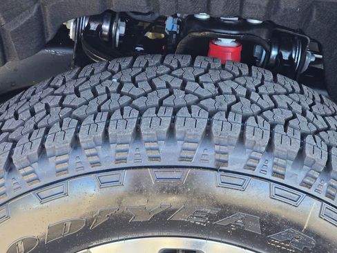 New 2026 Chevrolet Silverado 2500 Custom w/ Custom Value Package image 28