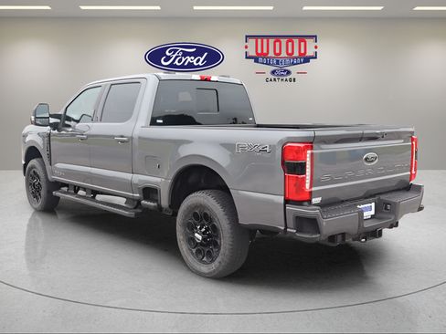 New 2026 Ford F250 Lariat w/ Black Appearance Package AWD/4WD image 5