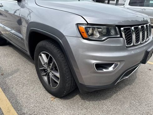 Used 2018 Jeep Grand Cherokee Limited AWD/4WD image 7