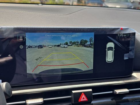 New 2026 Kia Sportage LX FWD image 23