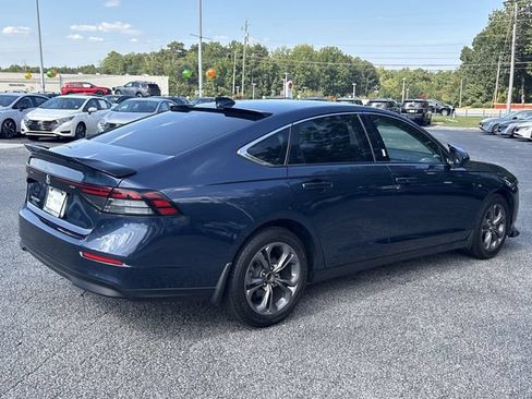 Used 2023 Honda Accord EX image 20