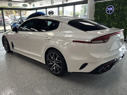 Used 2022 Kia Stinger GT-Line w/ Sun & Sound Package RWD image 3