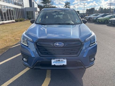 Used 2023 Subaru Forester image 2