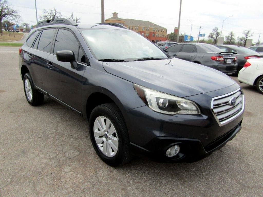 Used 2015 Subaru Outback 2.5i AWD/4WD image 2